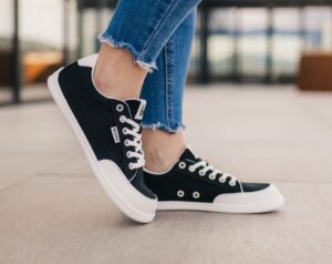 Sneakers Barefoot Be Lenka Rebound – Black & White